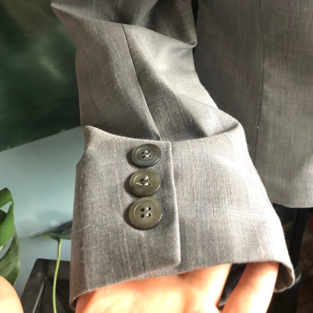 Nine West silver blazer EUC - Picture 5 of 6